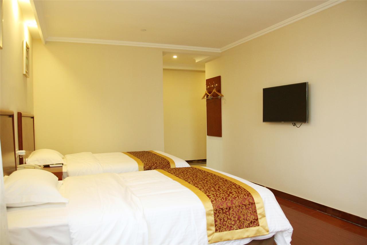 Greentree Inn Yunnan Lijiang Qixing Street Express Hotel Екстер'єр фото