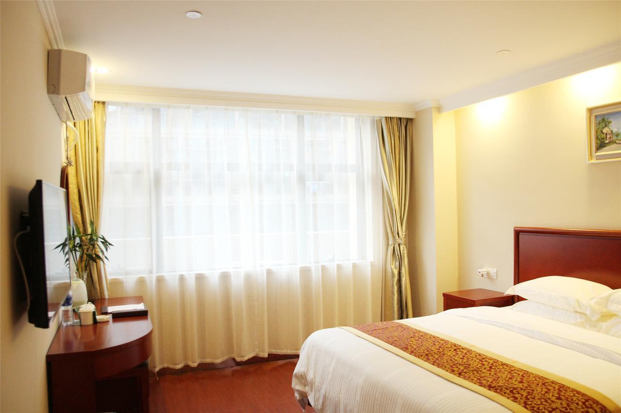 Greentree Inn Yunnan Lijiang Qixing Street Express Hotel Екстер'єр фото