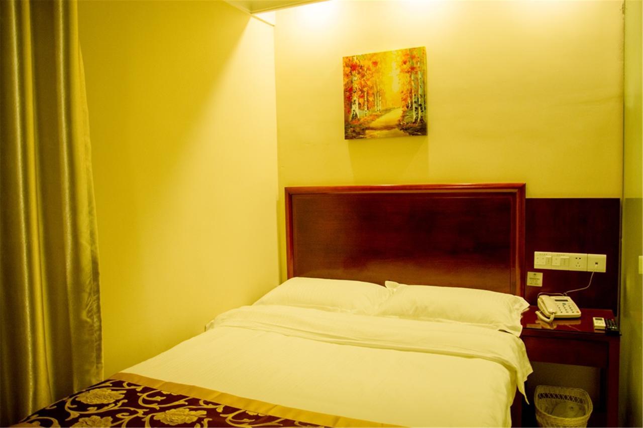 Greentree Inn Yunnan Lijiang Qixing Street Express Hotel Екстер'єр фото