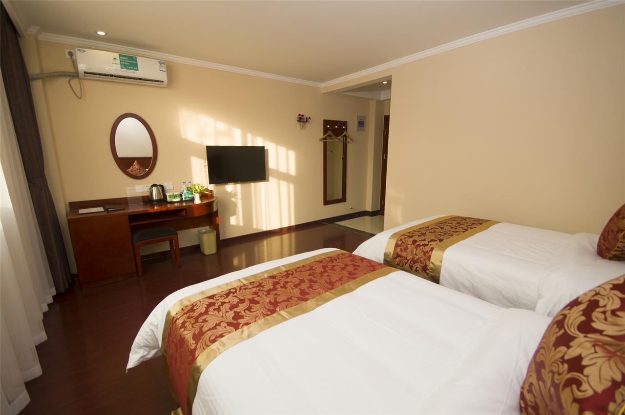 Greentree Inn Yunnan Lijiang Qixing Street Express Hotel Екстер'єр фото